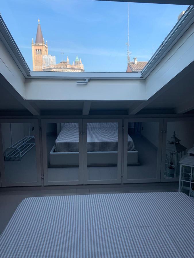 Maison del Ducato “Cavour 24” Parma Esterno foto